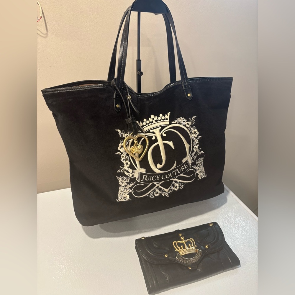 Juicy Couture Black Velour Scottie Handbag and Wallet Bundle